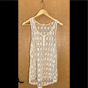 Really cute Tru Self lacey covering size XL